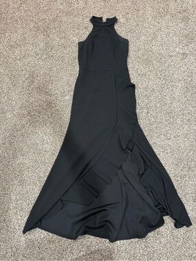 Black High-Neck Sleeveless Evening Dress
